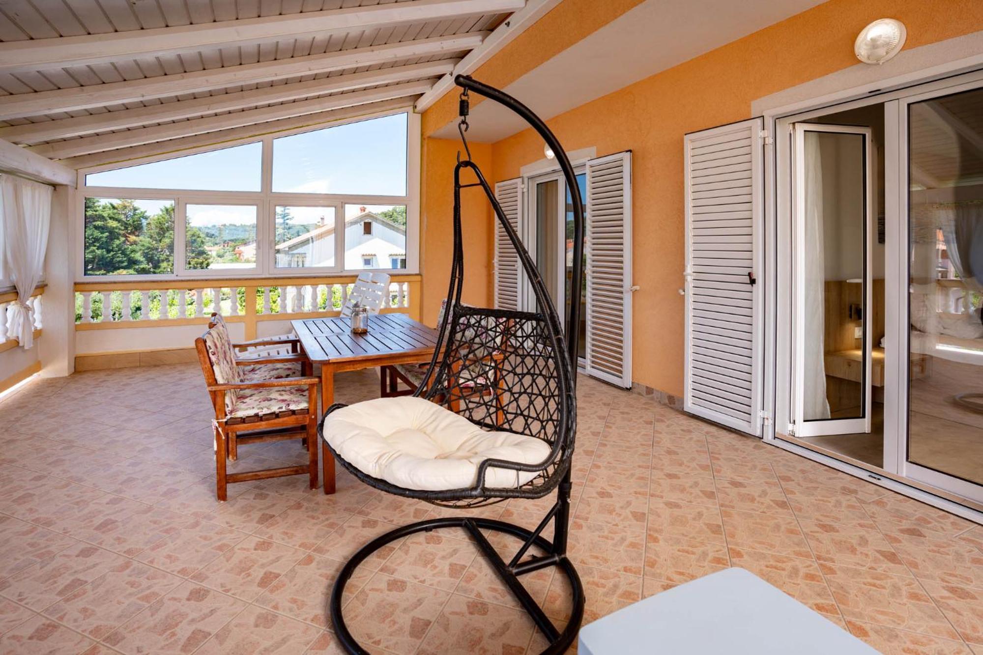 Foric Apartments With Outdoor Heated Pool Rab Town Exteriör bild